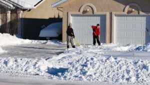 Clearing Snowy Driveway