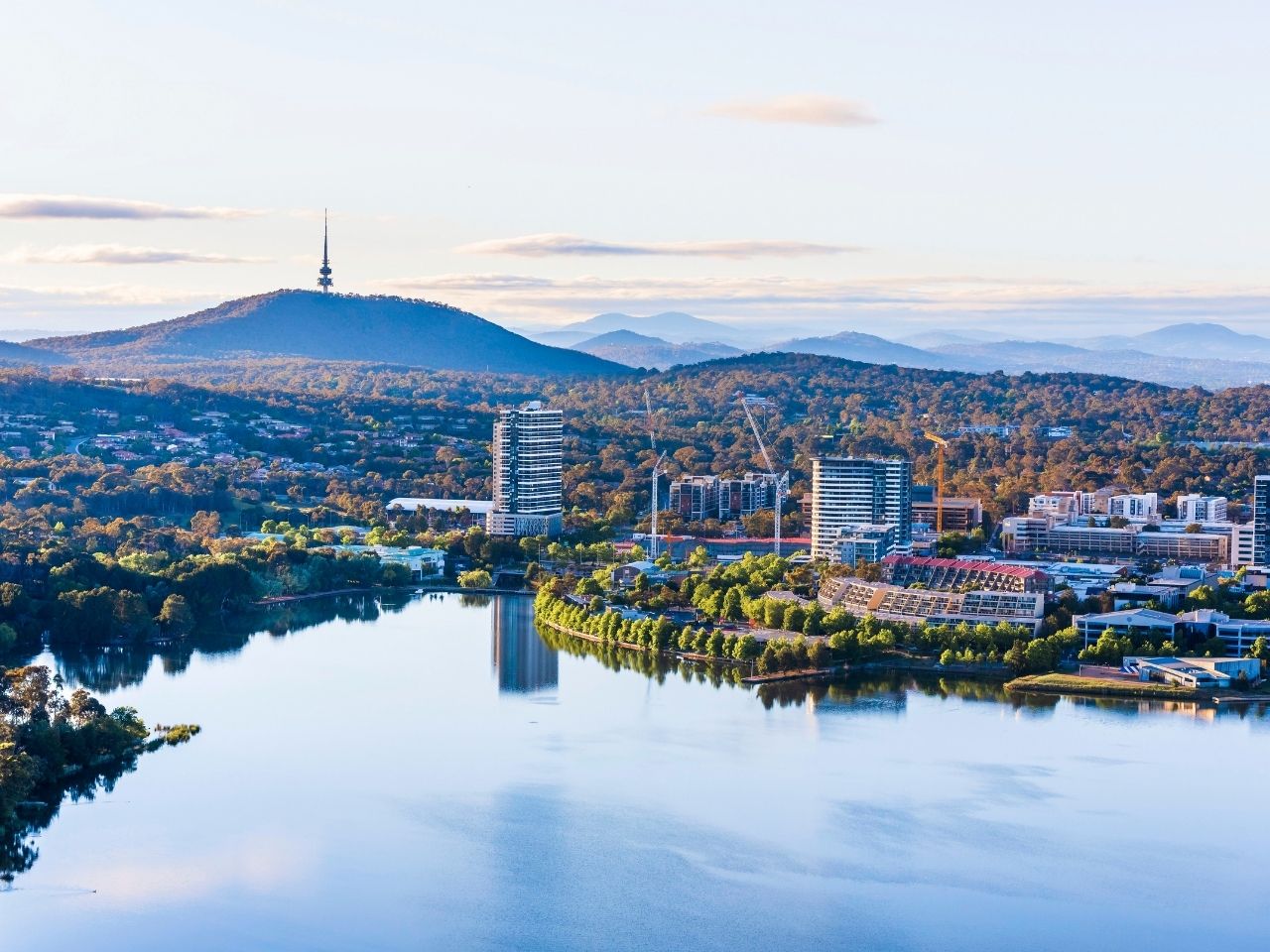 international removals to canberra