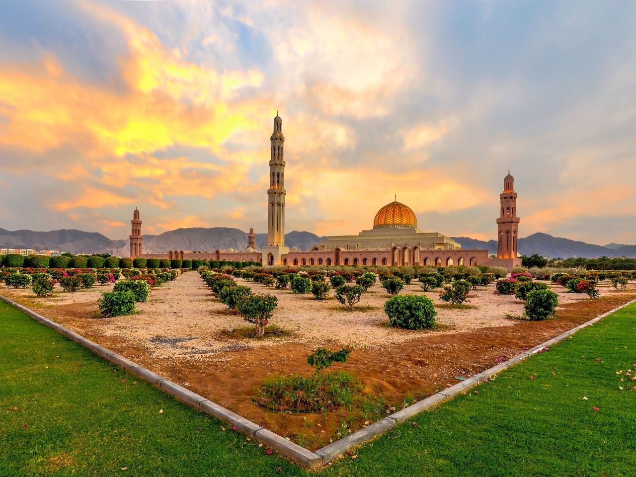 international removals to oman